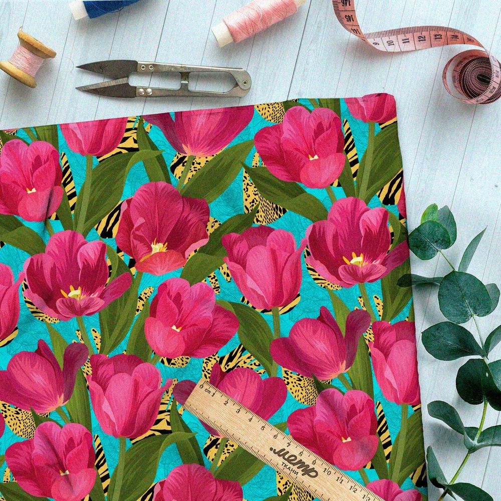 Ткань оксфорд 600 яркие тюльпаны на бирюзовом фоне