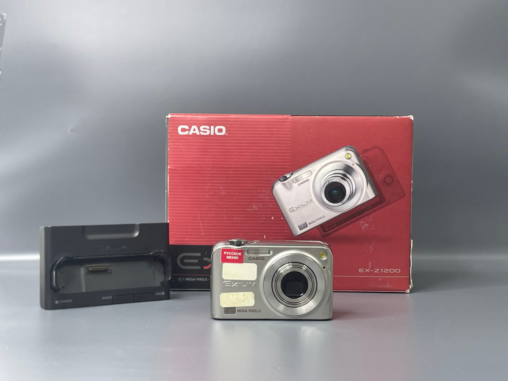 Casio Exilim ex-z1200