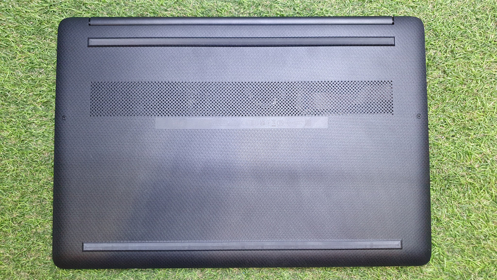 Ноутбук HP AMD/4Gb/FHD/15s-eq1356ur (475Q8EA)/Windows 10