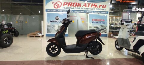 Скутер Honda Tact