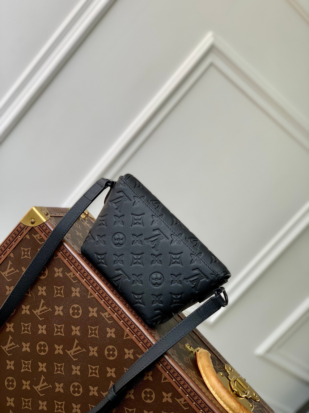 Louis Vuitton Pulse Wearable Wallet