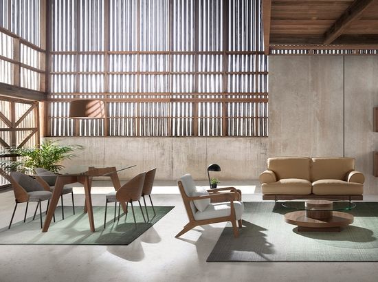 Обеденный стул 4115/DC-S197A из ткани и орехового шпона Испания 