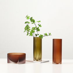 Чаша Transparent Brown bowl