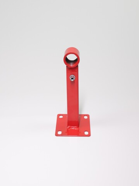 С15.6 Кронштейн крепления расширительного бака красный 3/4"