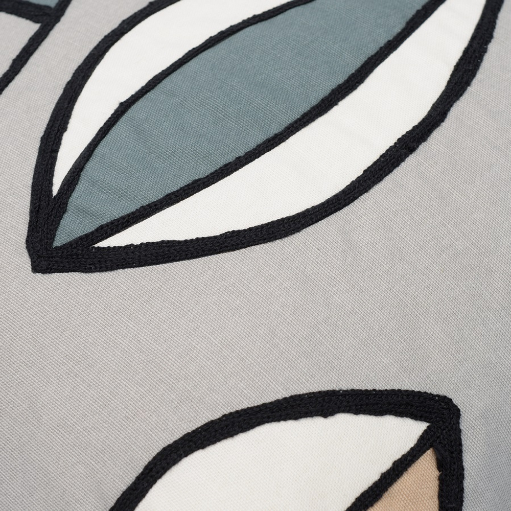 Чехол на подушку с принтом Гармония тайги и вышивкой из коллекции russian north, 45х45 см