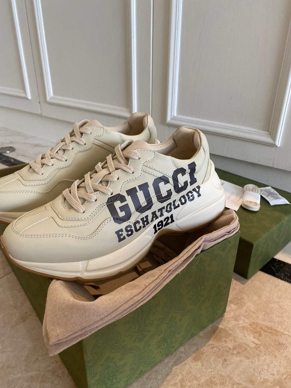 Gucci Rhyton Sneaker