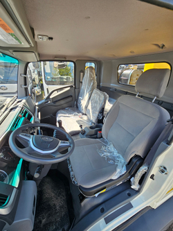 JAC N120X бортовой с КМУ Hyva HST6.3E3