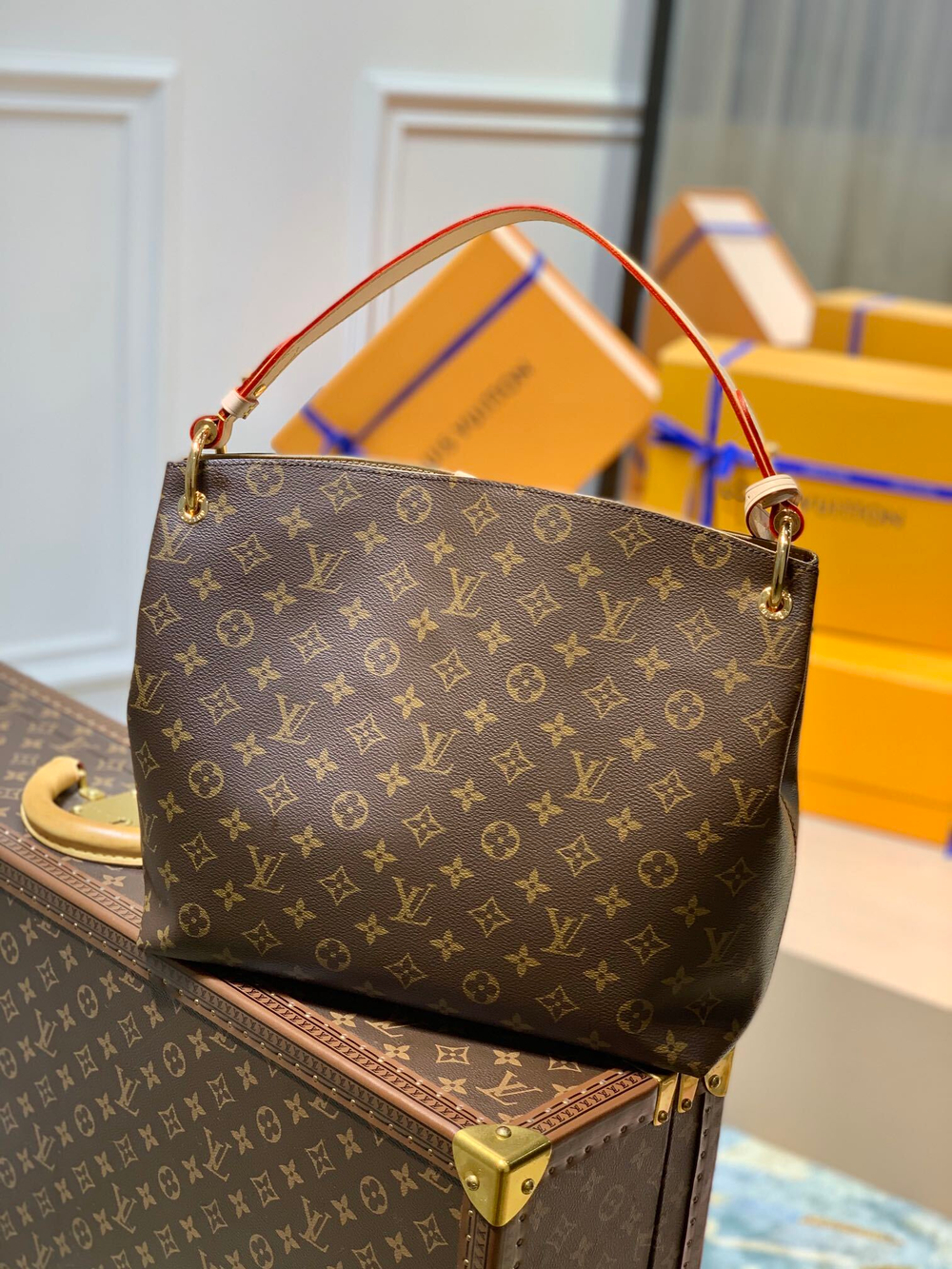 Louis Vuitton Graceful PM
