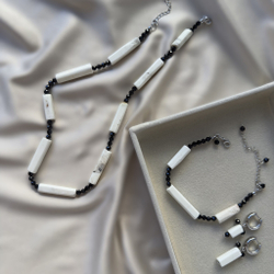 Комплект (чокер, браслет, серьги) "Баланс Вселенной"