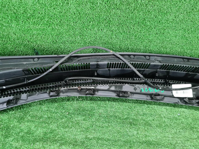 Жабо Hyundai Solaris 1 (2010-2014)