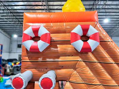 Надувной батут "Веселый кораблик", 7x5x5 м.