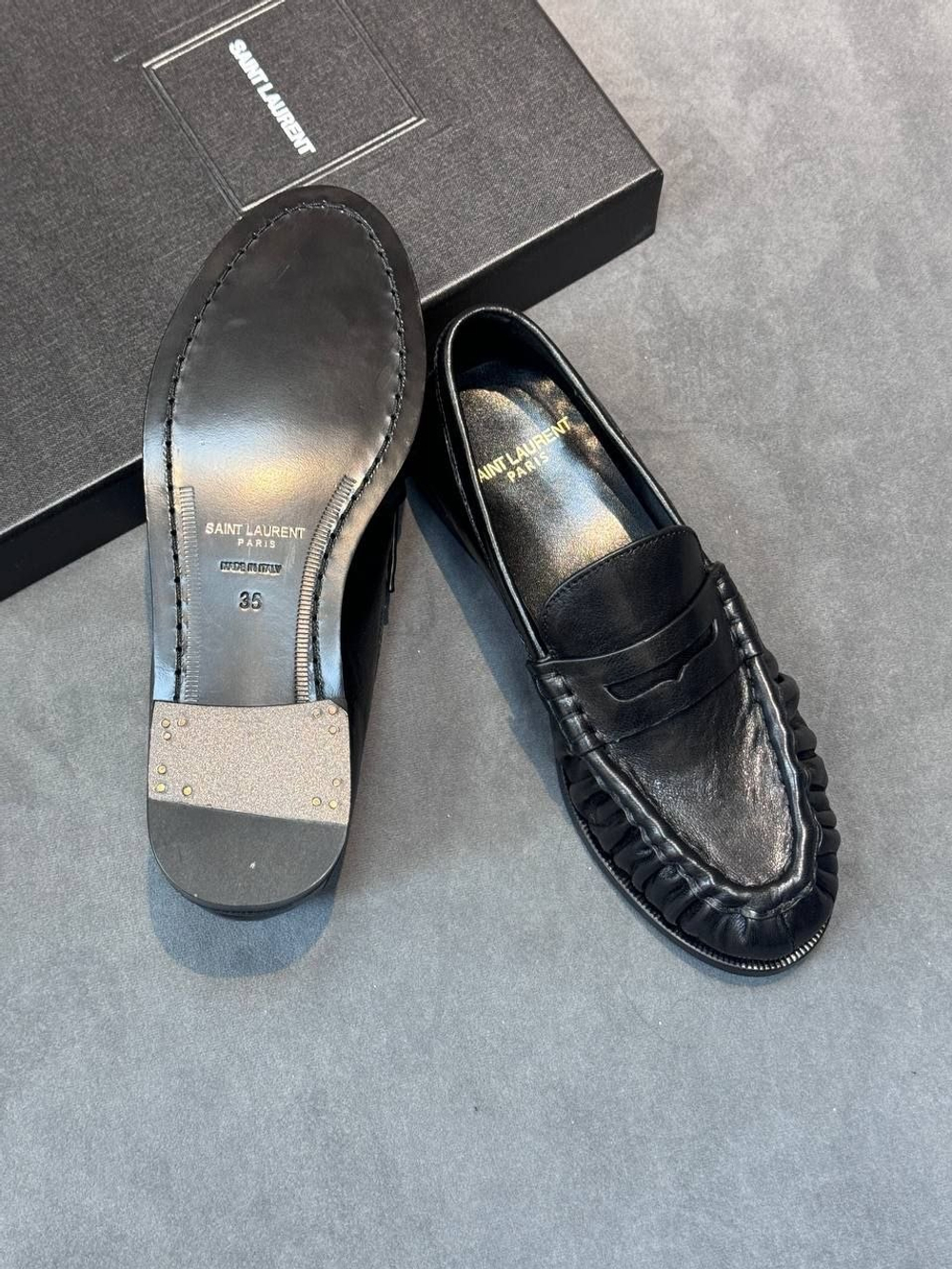 Лоферы Yves Saint Laurent