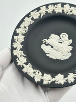 Декоративная тарелочка Wedgwood чёрная
