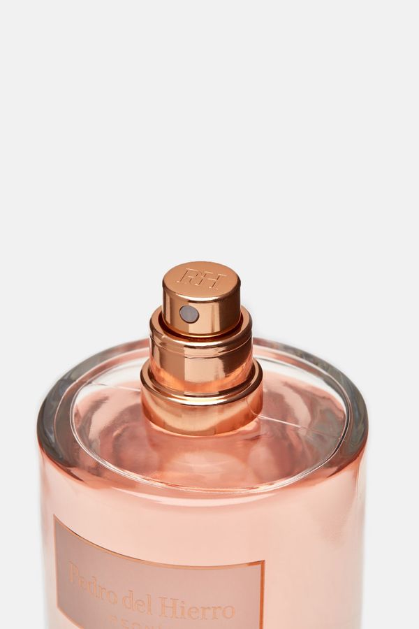 Pedro Del Hierro Peonia