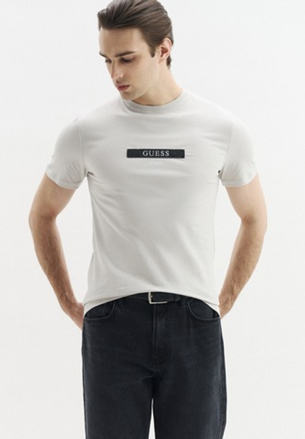 Футболки мужская GUESS