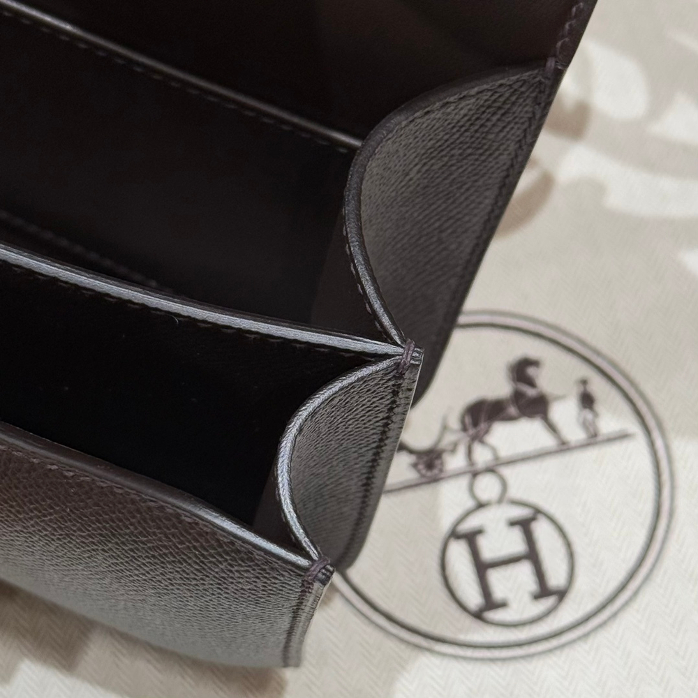 Hermes Constance 18