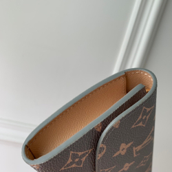 Louis Vuitton Emilie Wallet
