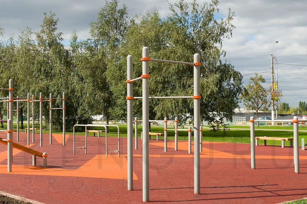 Воркаут-комплекс из 3 турников