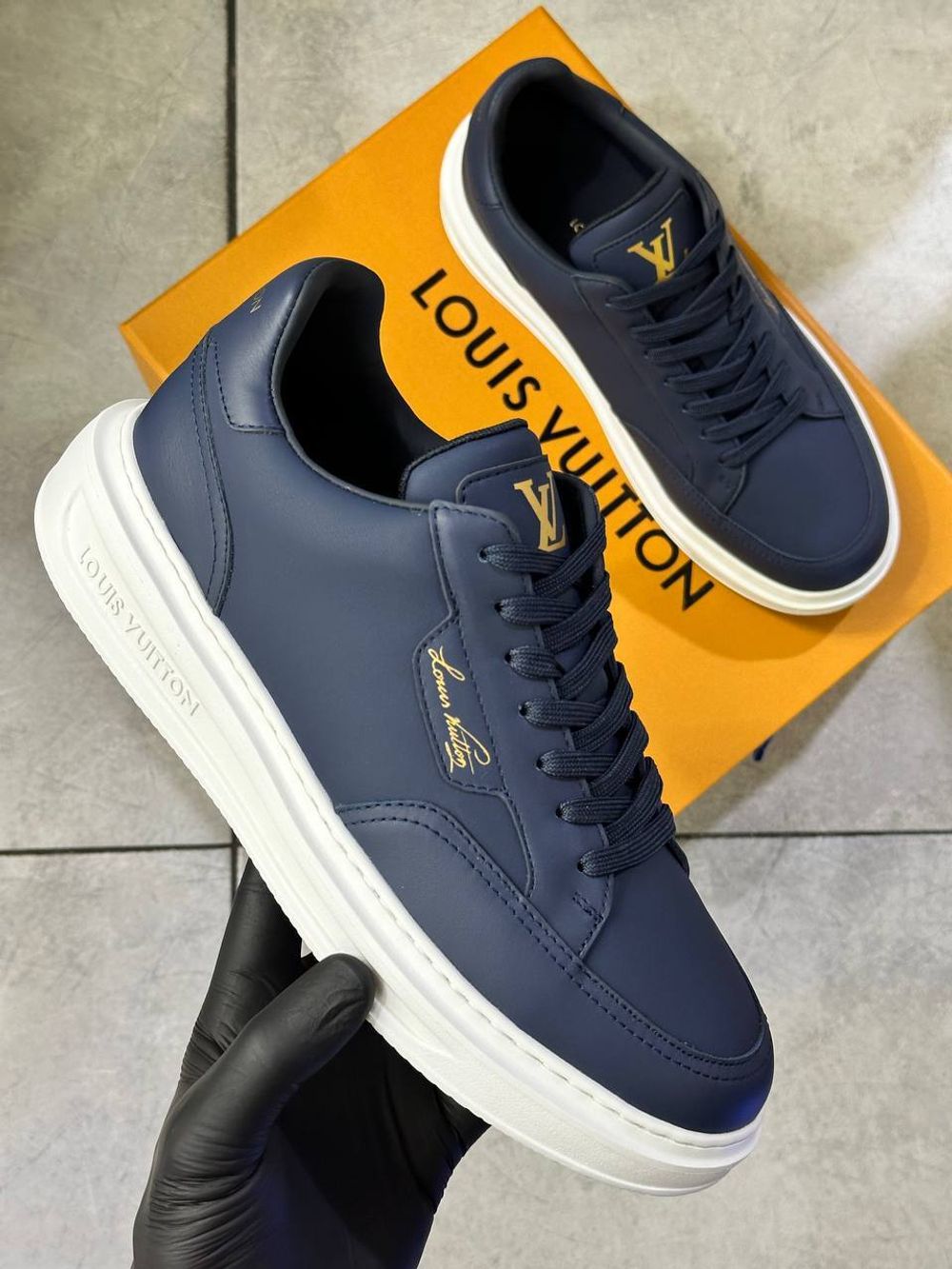 Кроссовки Louis Vuitton