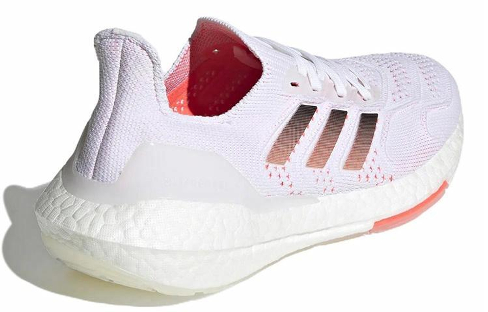 Кроссовки Adidas Ultraboost 22 (Женская размерная сетка)