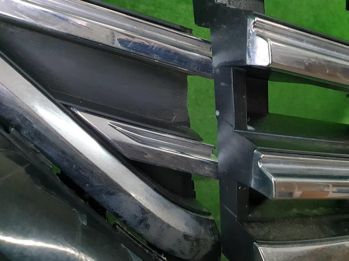 Бампер передний VW Touareg 3 18-23 R-line В сборе