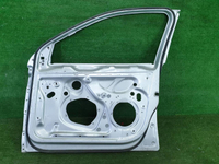 Дверь передняя правая VW Golf 5 (2003-2009)