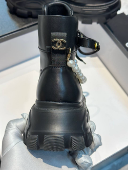 Ботинки Chanel