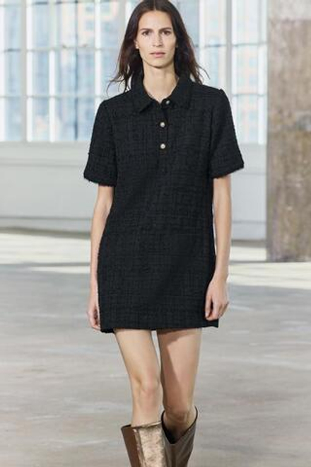 ZARA КОРОТКОЕ ПЛАТЬЕ С РЕЛЬЕФНЫМ УЗОРОМ — ZW COLLECTION, ЧЕРНЫЙ