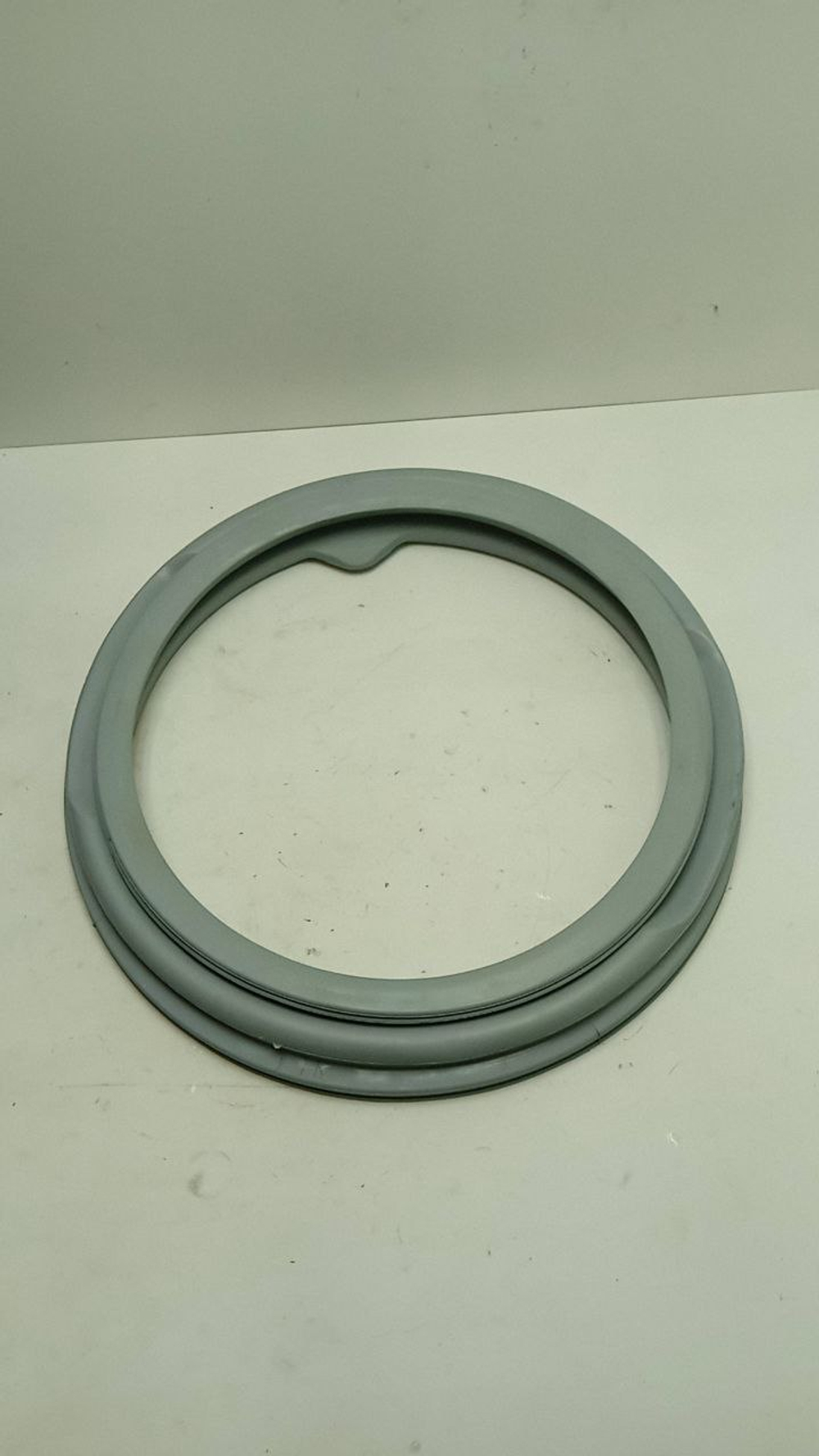 VMUF 501 B кт4 Манжета люка к стиральной машине Hotpoint-Ariston C00299530 б/у