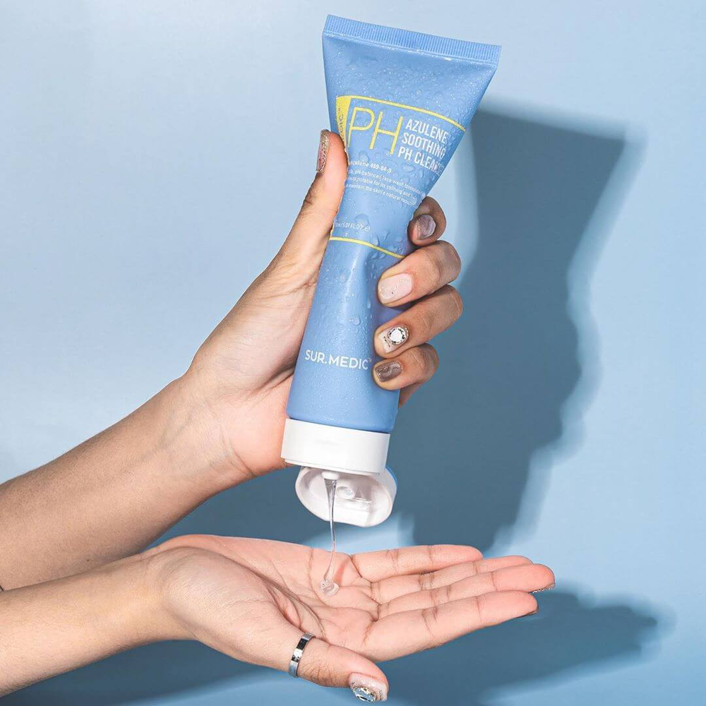 Гель для умывания с азуленом и церамидами Sur.Medic+ Azulene Soothing pH Cleanser, 150 мл