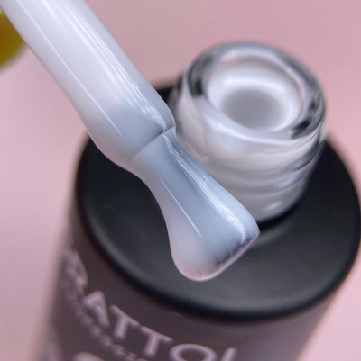 Grattol Base Camouflage Milk Clear - База камуфлирующая прозрачно-молочная, 9мл