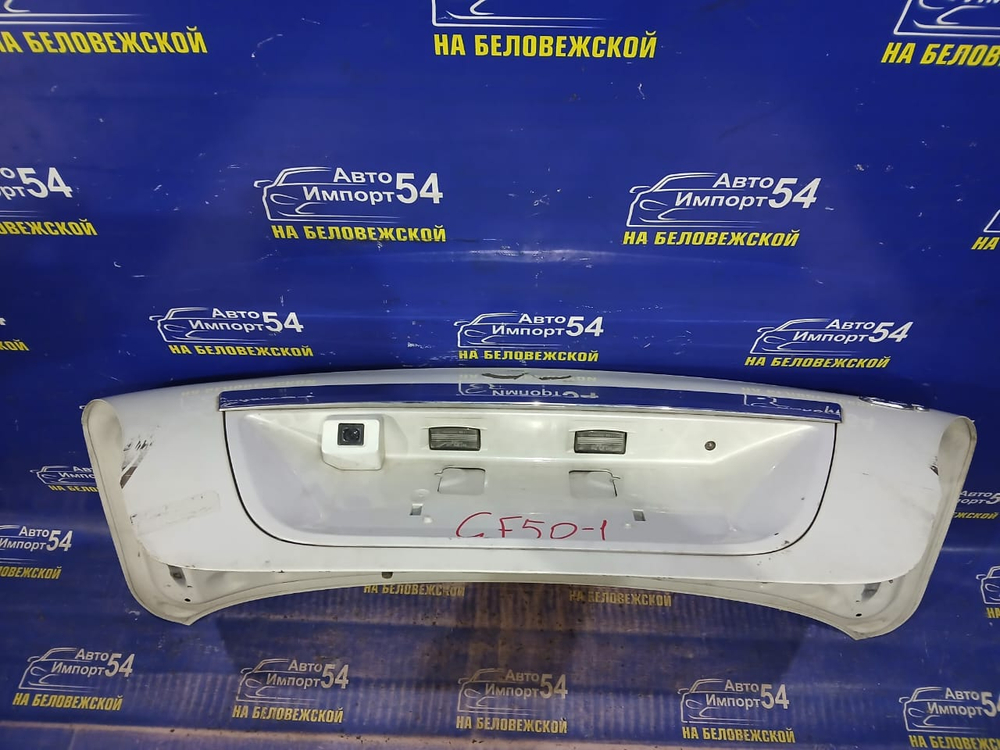 Крышка багажника NISSAN CIMA 2002