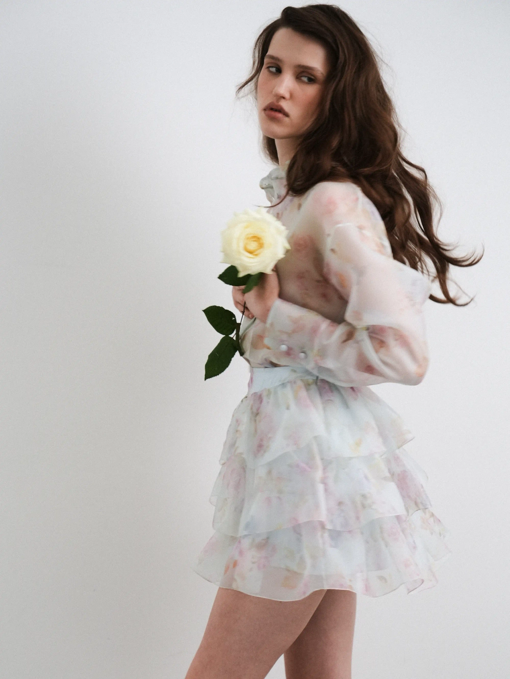 Харпер (Harper), блуза из голубой органзы с цветочным принтом