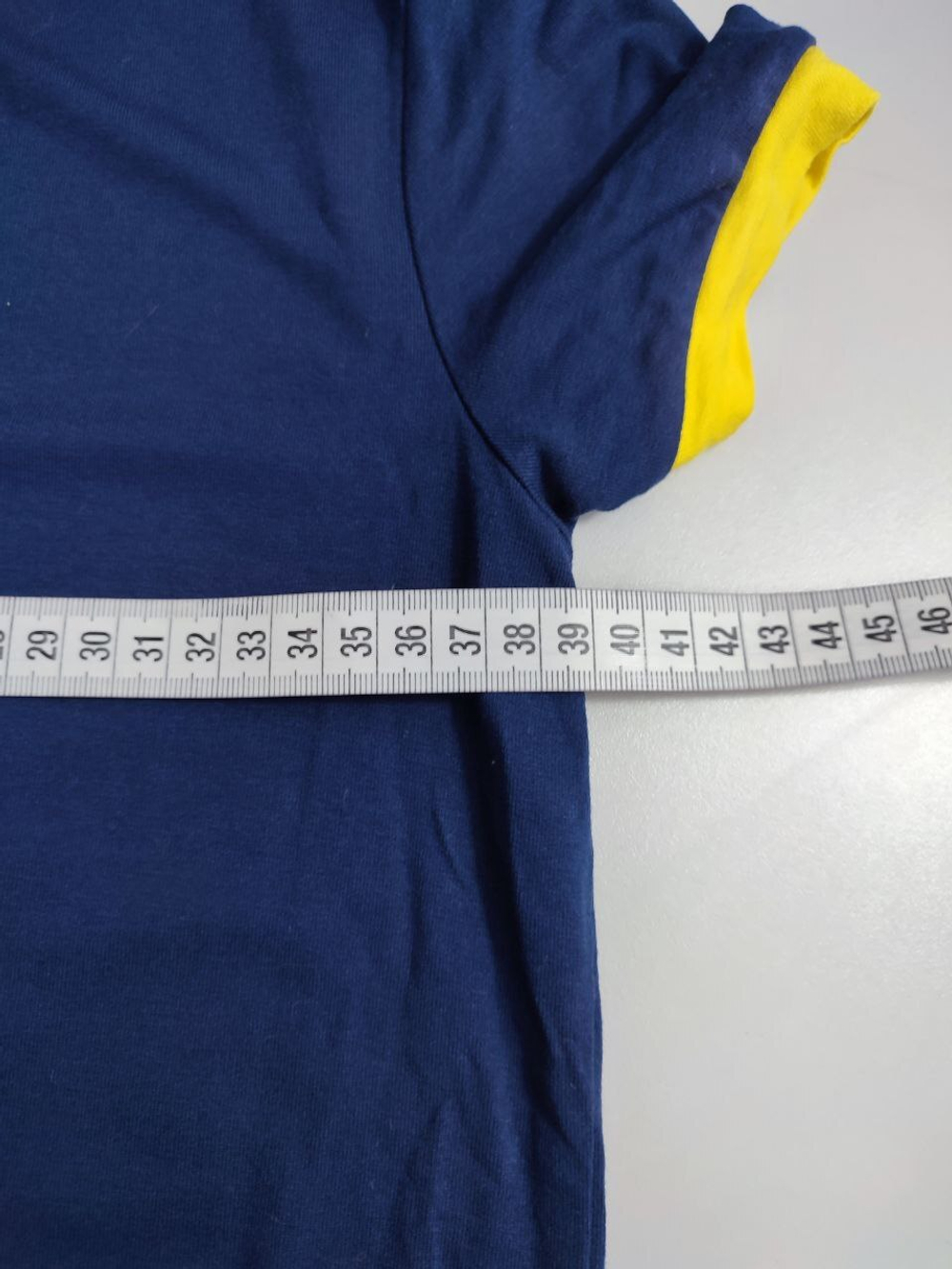 Футболка из вискозы на 9-10 лет