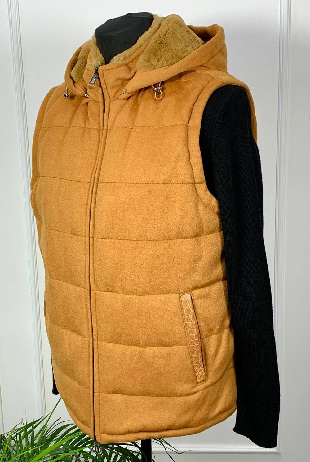 Безрукавка Loro Piana