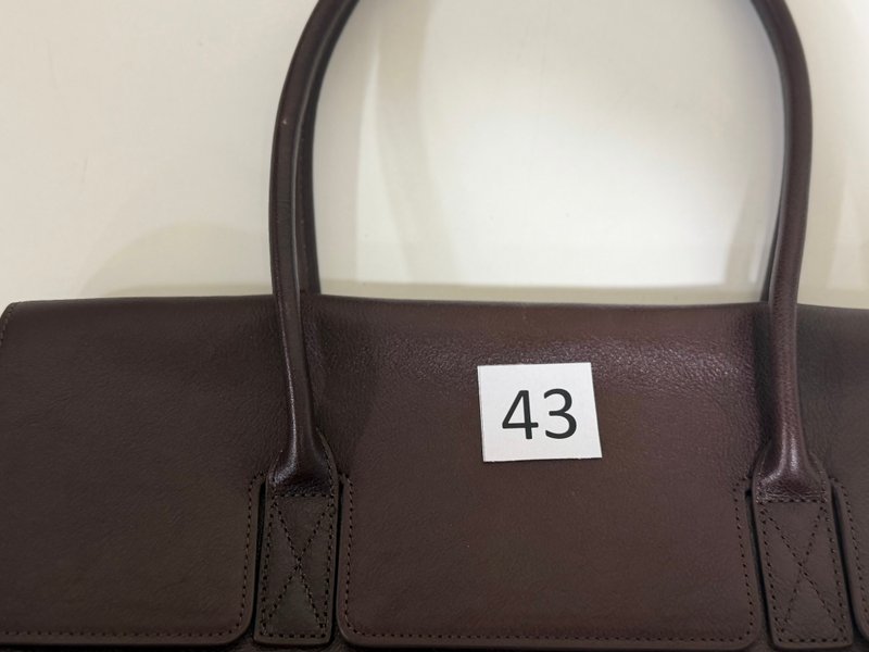 MUSE кофе-черри - маленькие царапины 43