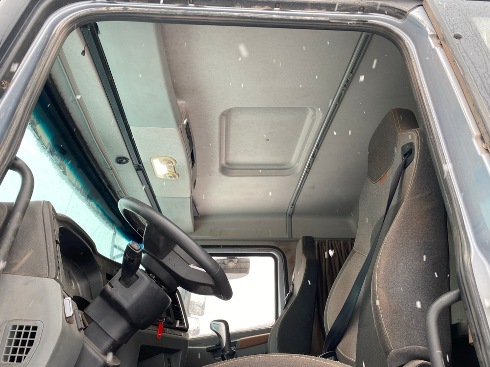 Shacman (Shaanxi) SX* 8x4 Самосвал SX331863366 (Дизельный, 12,5 л, 544 л.с., МТ)