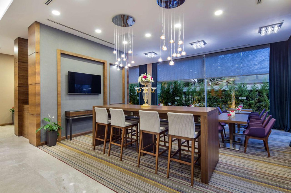 Мебель для кафе и ресторанов — изготовление под проект и формат заведения