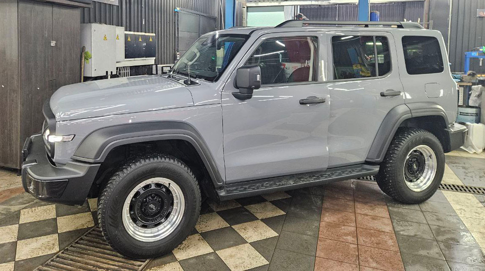 Диск колёсный литой BLACK MUD M580C R17 8,5 ET0 Matte Black / Machined Lip