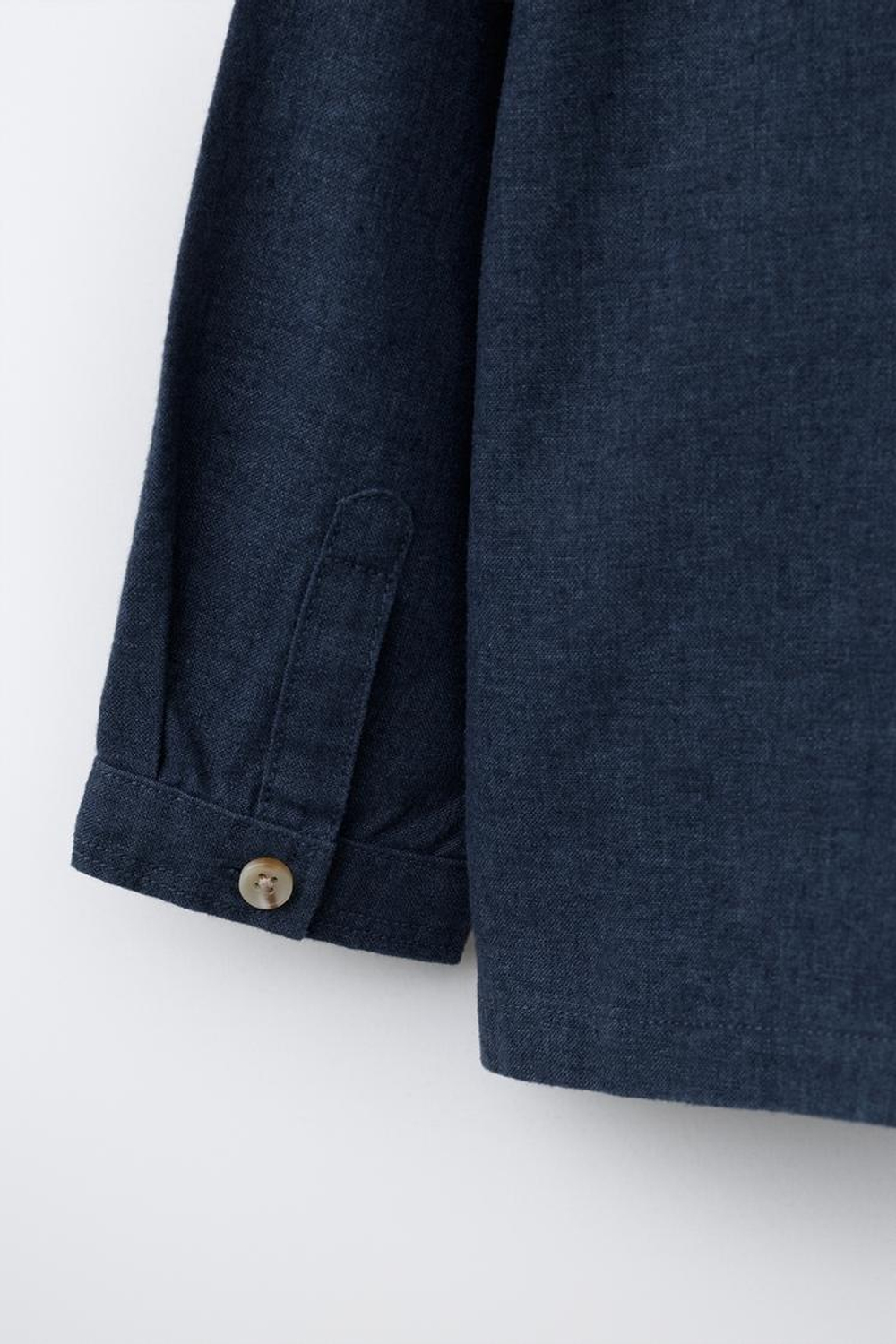 ZARA КУРТКА-РУБАШКА ИЗ ЛЬНА С КАРМАНАМИ, ИНДИГО