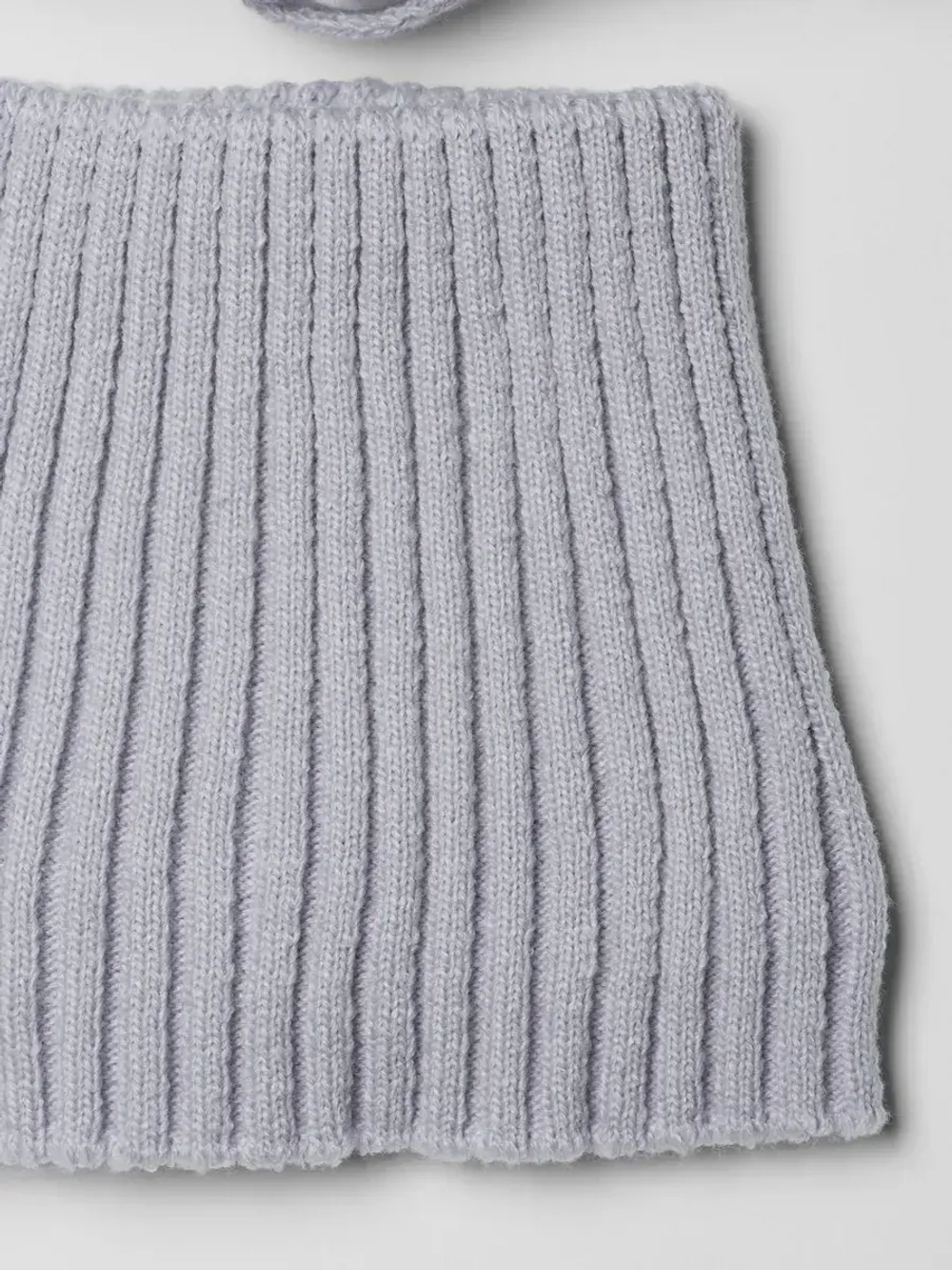 Шапка детская осенняя со снудом