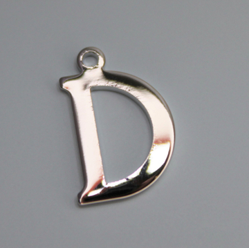Подвеска буква D 10х15 мм