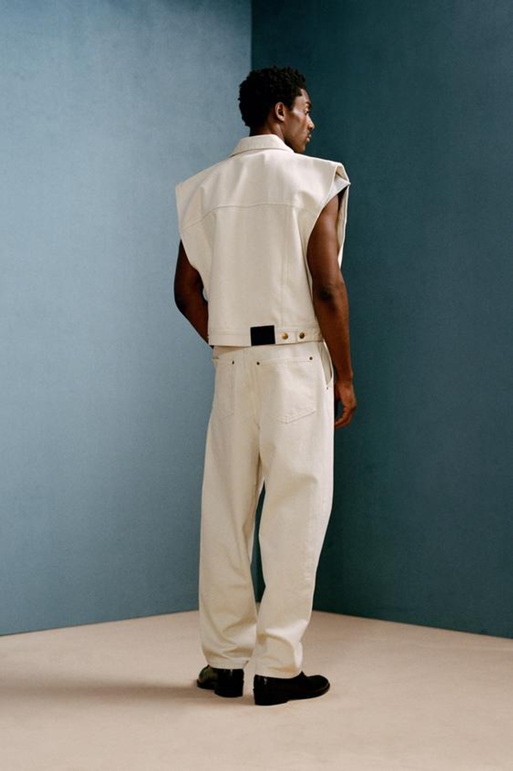 ZARA X WILLY CHAVARRIA ДЖИНСЫ BARREL С ВЫСОКОЙ ПОСАДКОЙ, ЭКРЮ