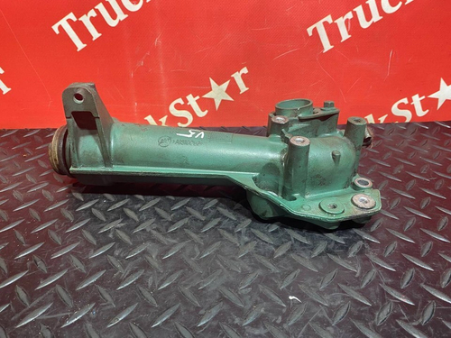 Патрубок системы охлаждения