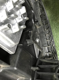 Фара правая Geely Tugella (2019-2024) LED
