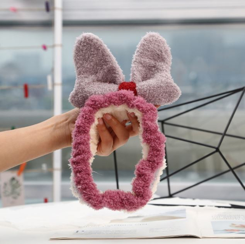 30%Плюшевая повязка для фиксации волос "Минни", 1 шт. Цвет Радуга +светло-сиреневый бант.