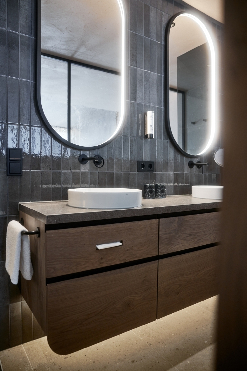 Cмеситель Gessi Anello, настенный, встраиваемый, без излива, на 1 потребителя, цвет Black Metal Brushed PVD