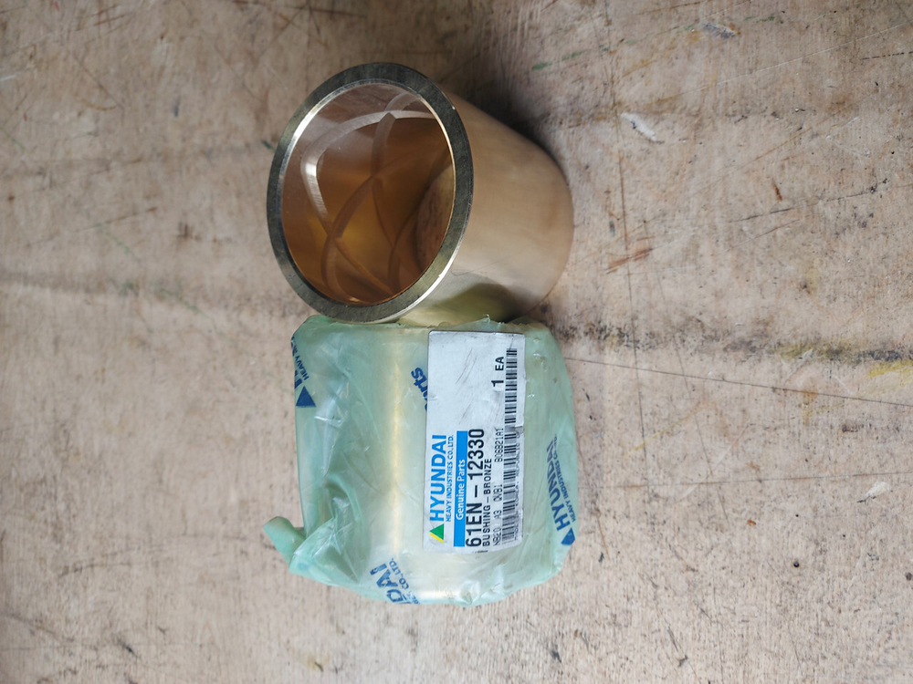 Втулка 61EN-12330