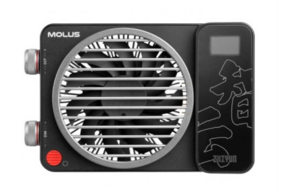 Светодиодный осветитель Zhiyun MOLUS X100 COMBO (PL105)