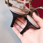 Valentino Rockstud Pumps 6.5 cm